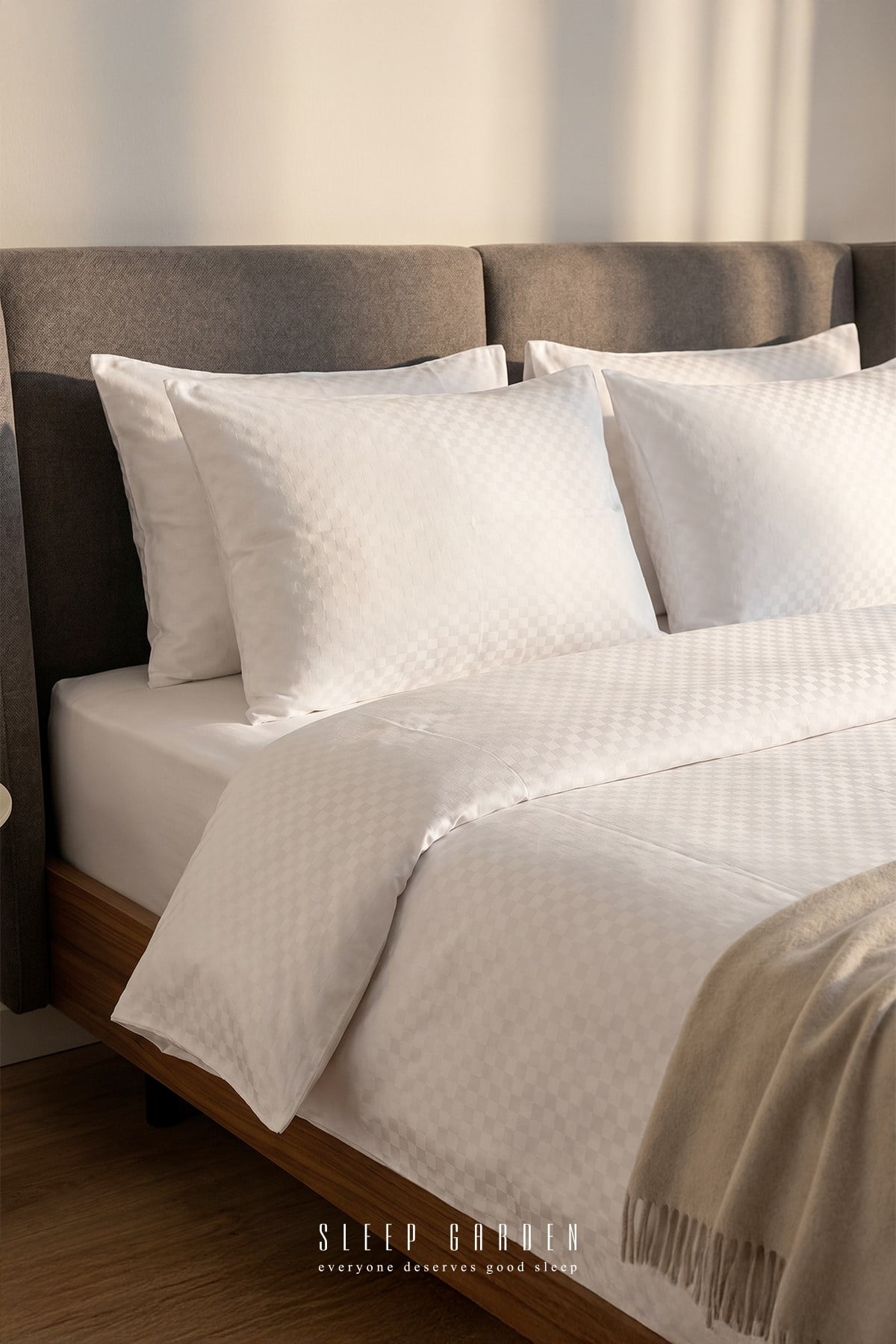 Glory %100 Pamuk Lastikli Beyaz Nevresim Takımı%100 Pamuk Lastikli Beyaz Glory Tek Kişilik Nevresim Takımı | Sleep GardenSleep Garden