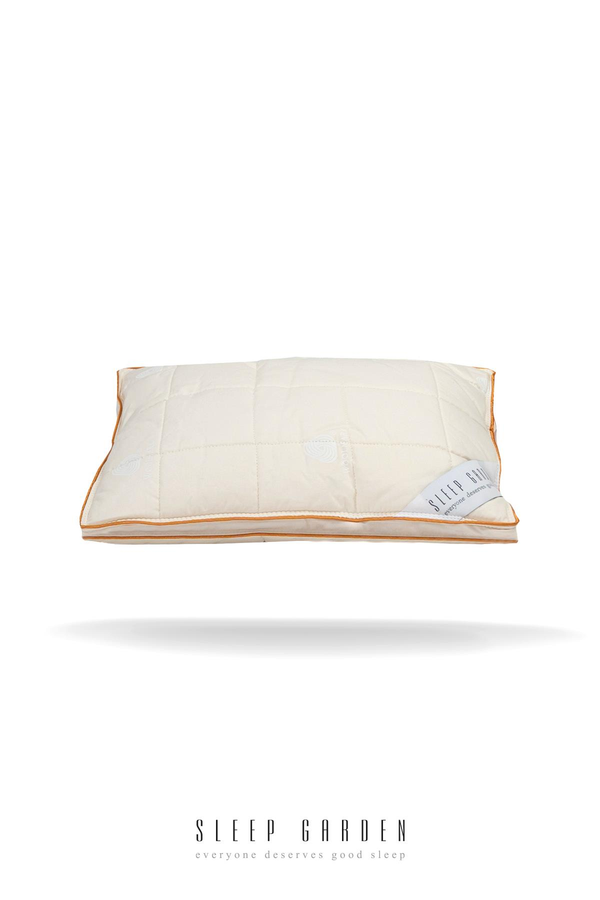 Sleep Garden Yün Biyeli Şık Bebek Yastık 35x45 Jüt Keten Çantalı Sleep Garden Yün Biyeli Şık Bebek Yastık 35x45 | Jüt Keten ÇantalıSleep Garden