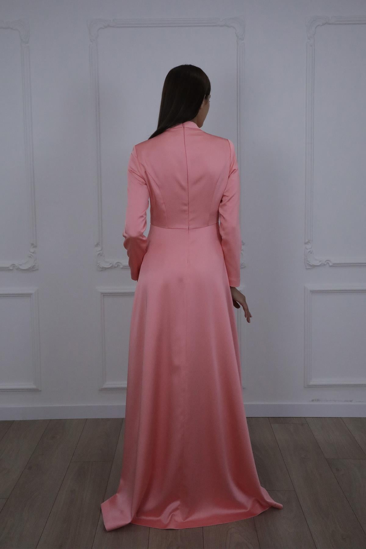 Bianca Elbise Pembe