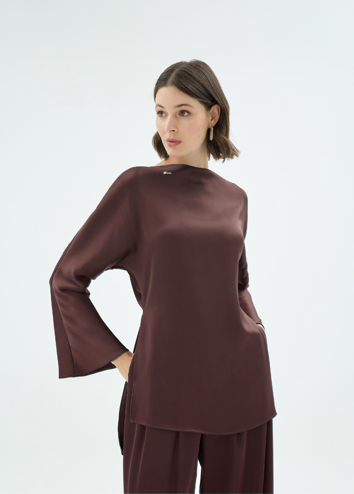 Lisa Yandan Yirtmaçli Uzun Kol Bluz Kahve