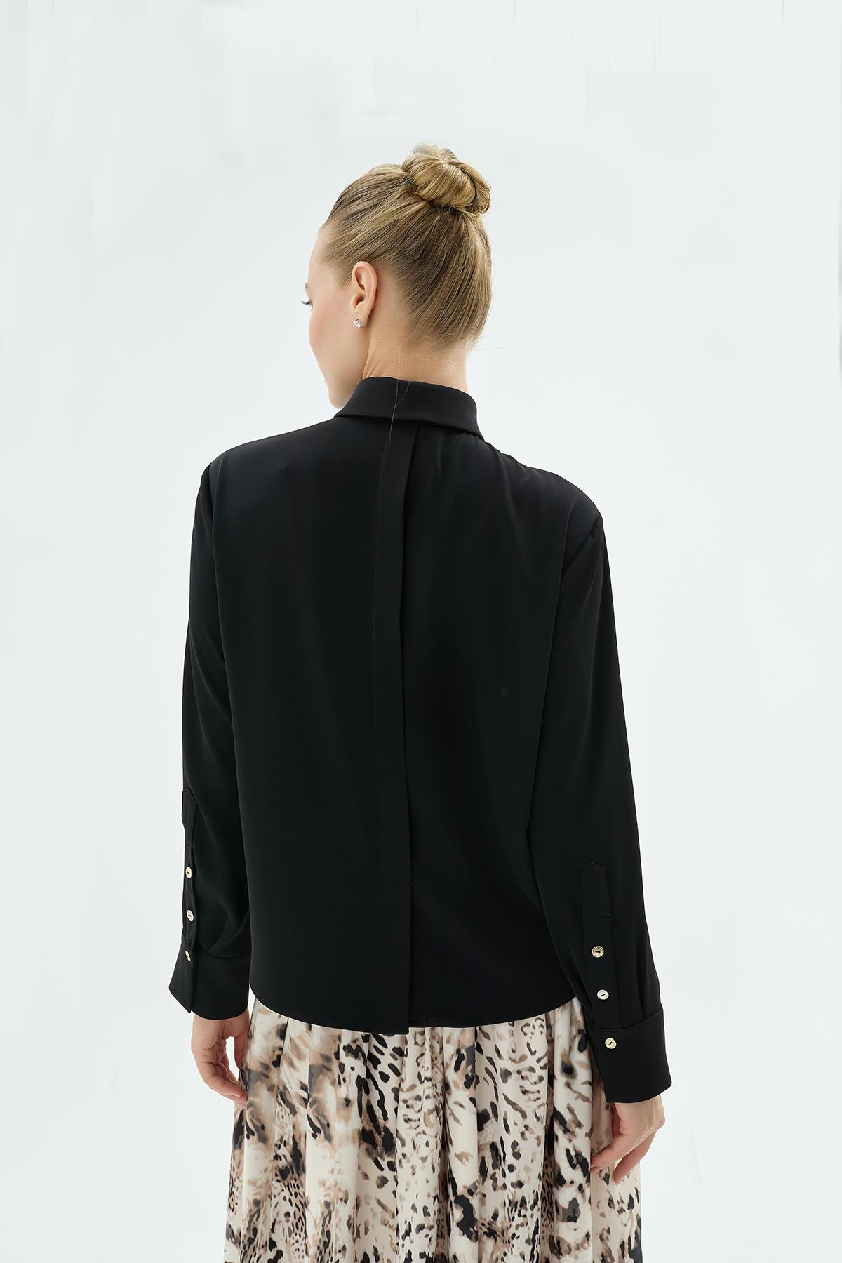 Niki Düğme Detaylı Gömlek Siyah
