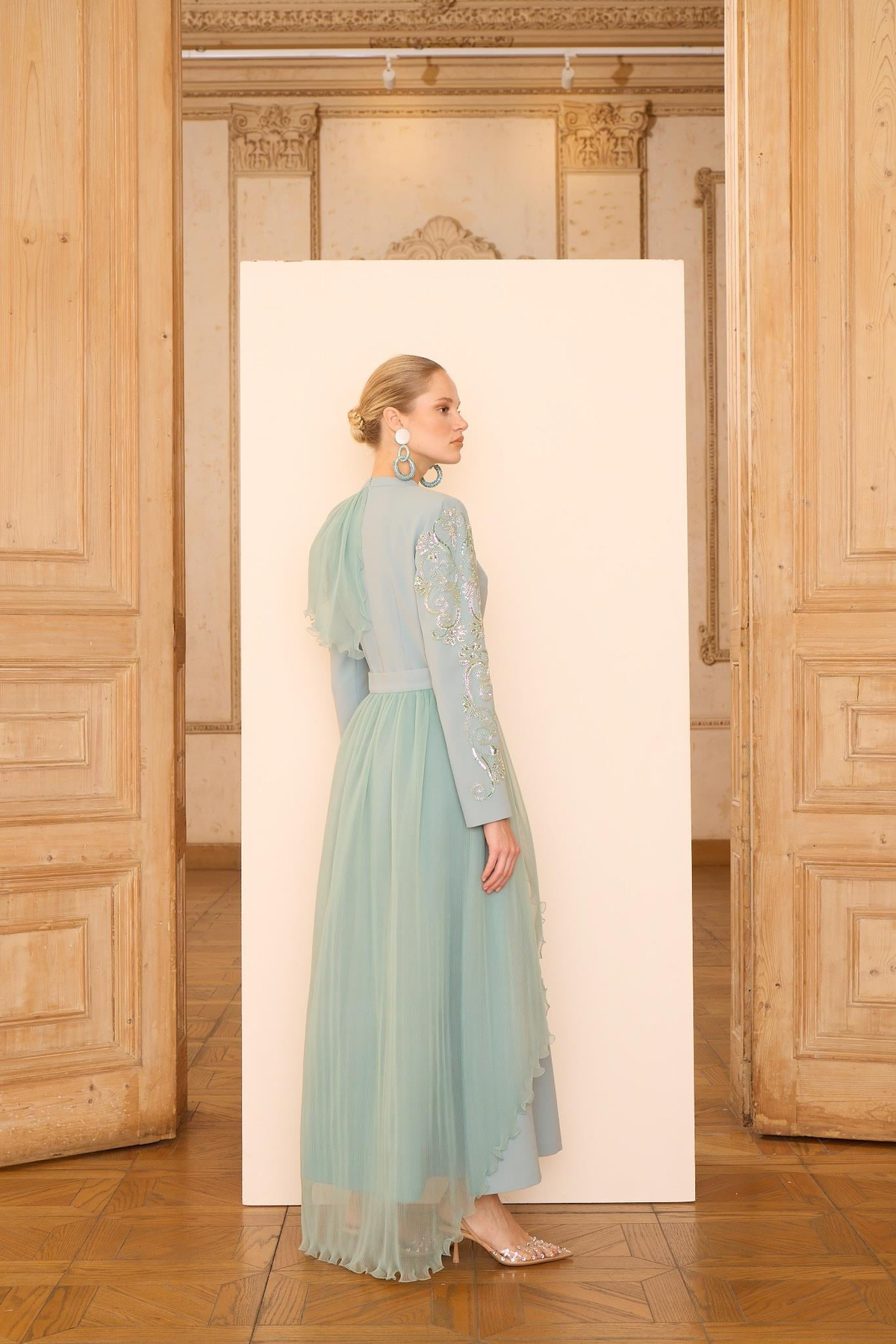 Rebeca Elbise Mint