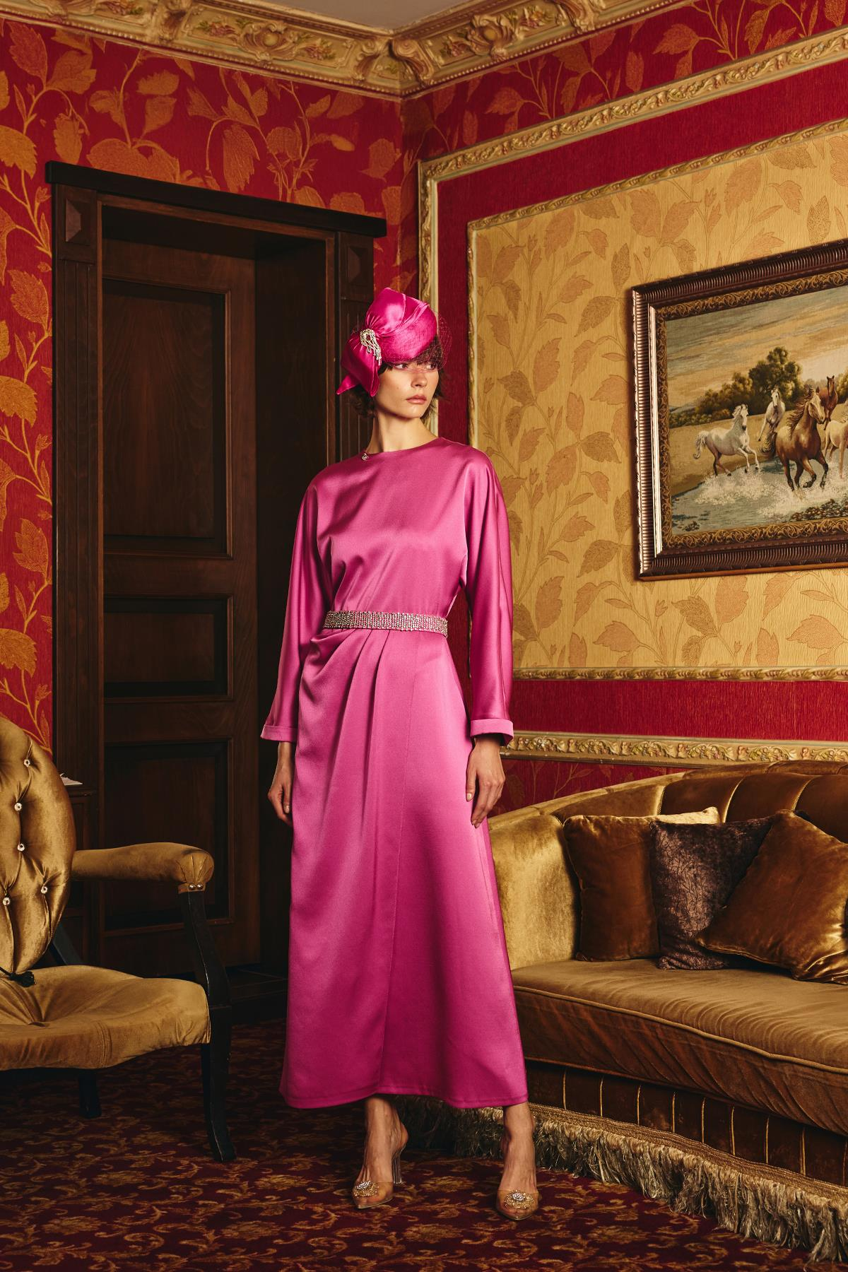 Reyna El İşleme Kemerli Elbise Fuşya