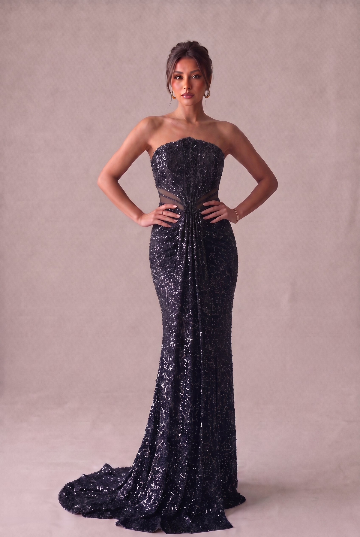 Yasemin Payet Siyah Elbise