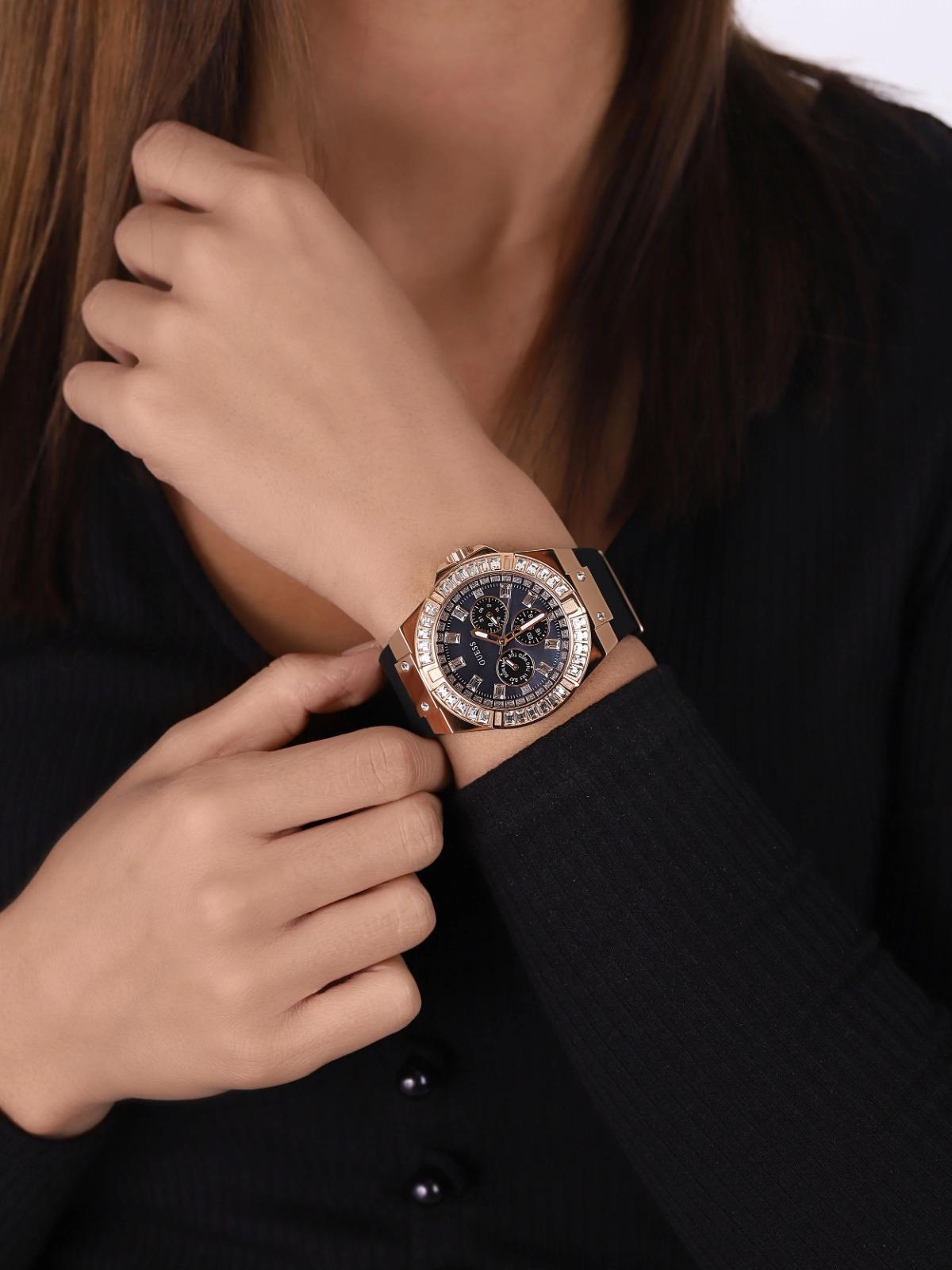 Guess GUGW0118L2 Kadın Kol Saati