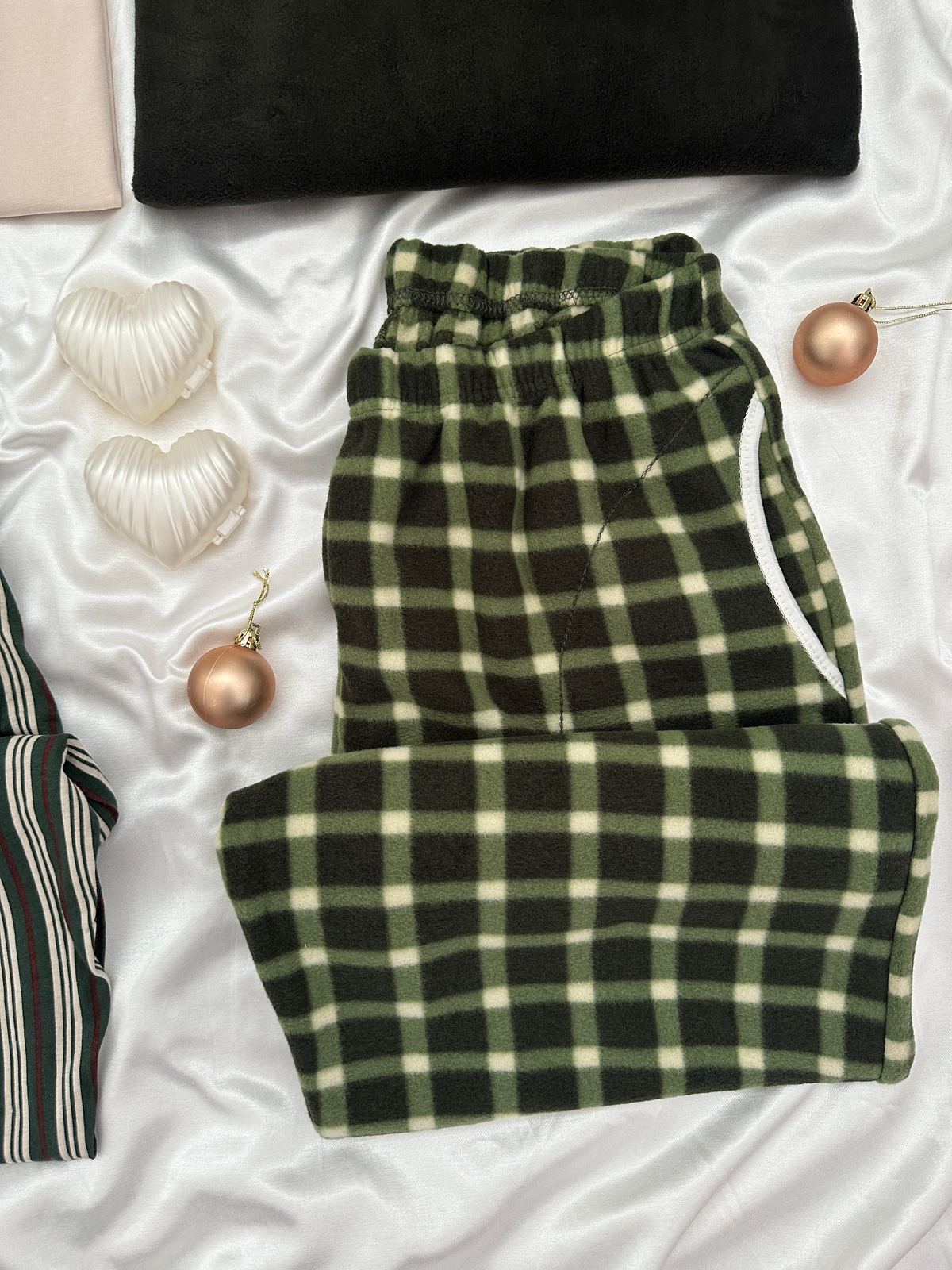 Bej Ördek ve Haki Ekose Günlük Rahat Sevgili Çift Uzun Kollu Pijama Takımı (2'li Set)
