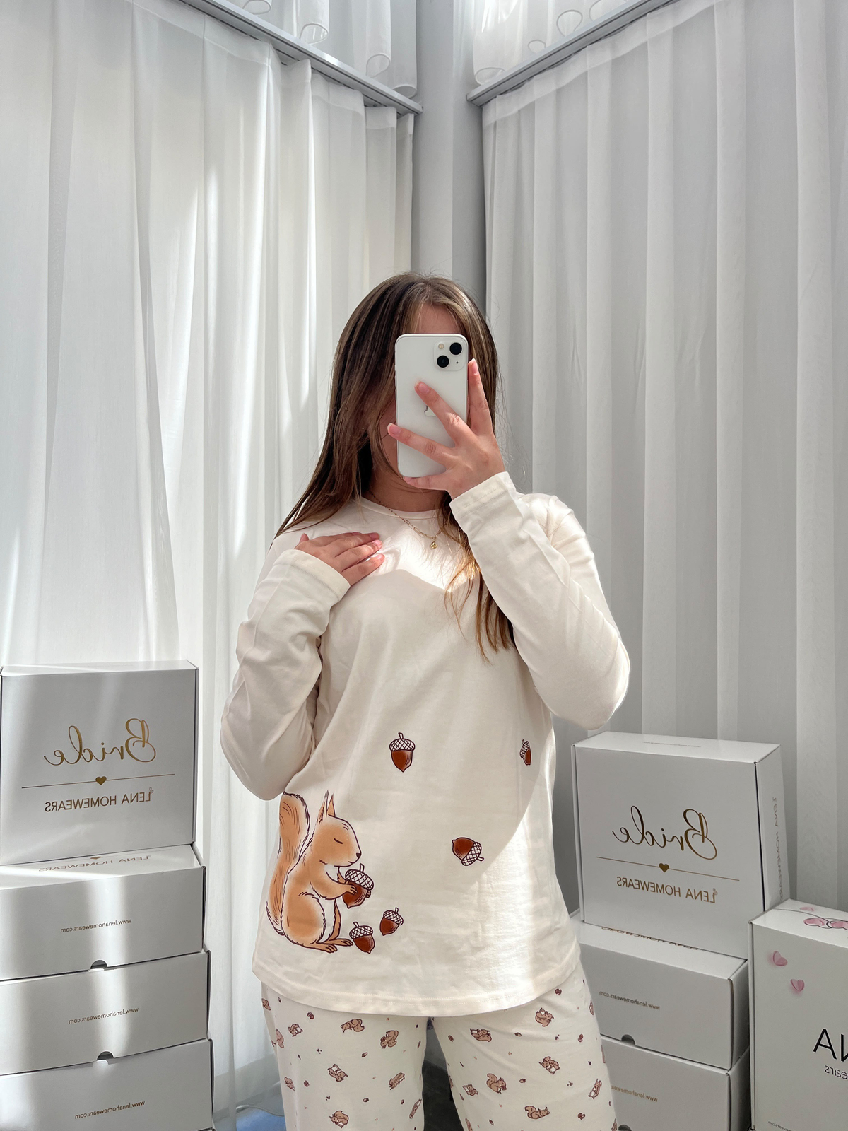 Bej Sincap Desenli Pamuklu Uzun Kollu Pijama Takımı