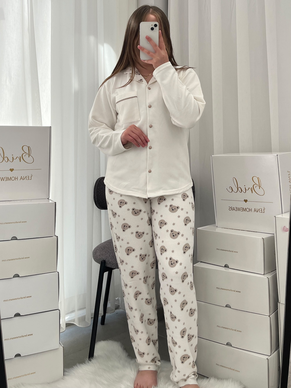 Ekru Ayıcık Desenli Düğmeli Waffle Pijama Takımı