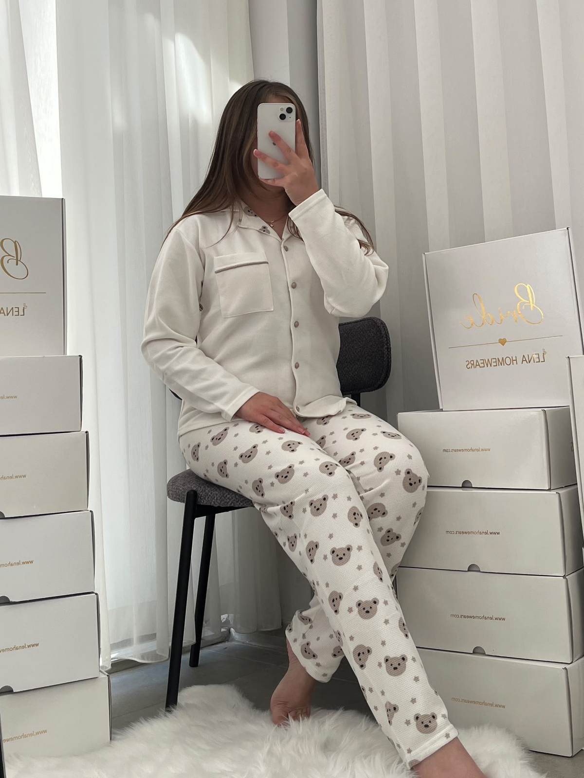 Ekru Ayıcık Desenli Düğmeli Waffle Pijama Takımı