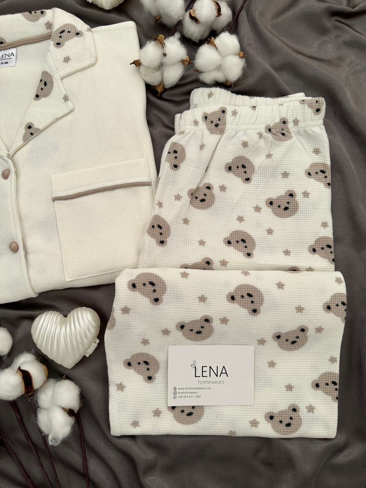 Ekru Ayıcık Desenli Düğmeli Waffle Pijama Takımı