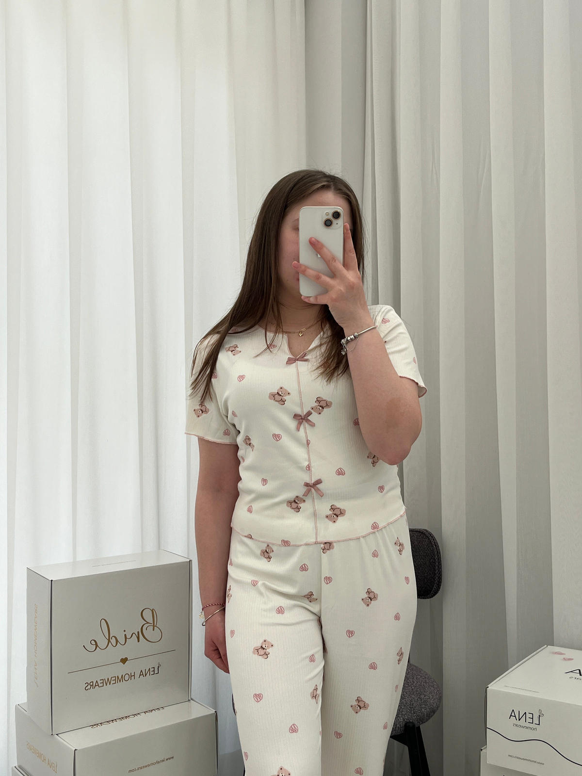 Ekru Ayıcık Desenli Fiyonklu Crop Pijama Takımı