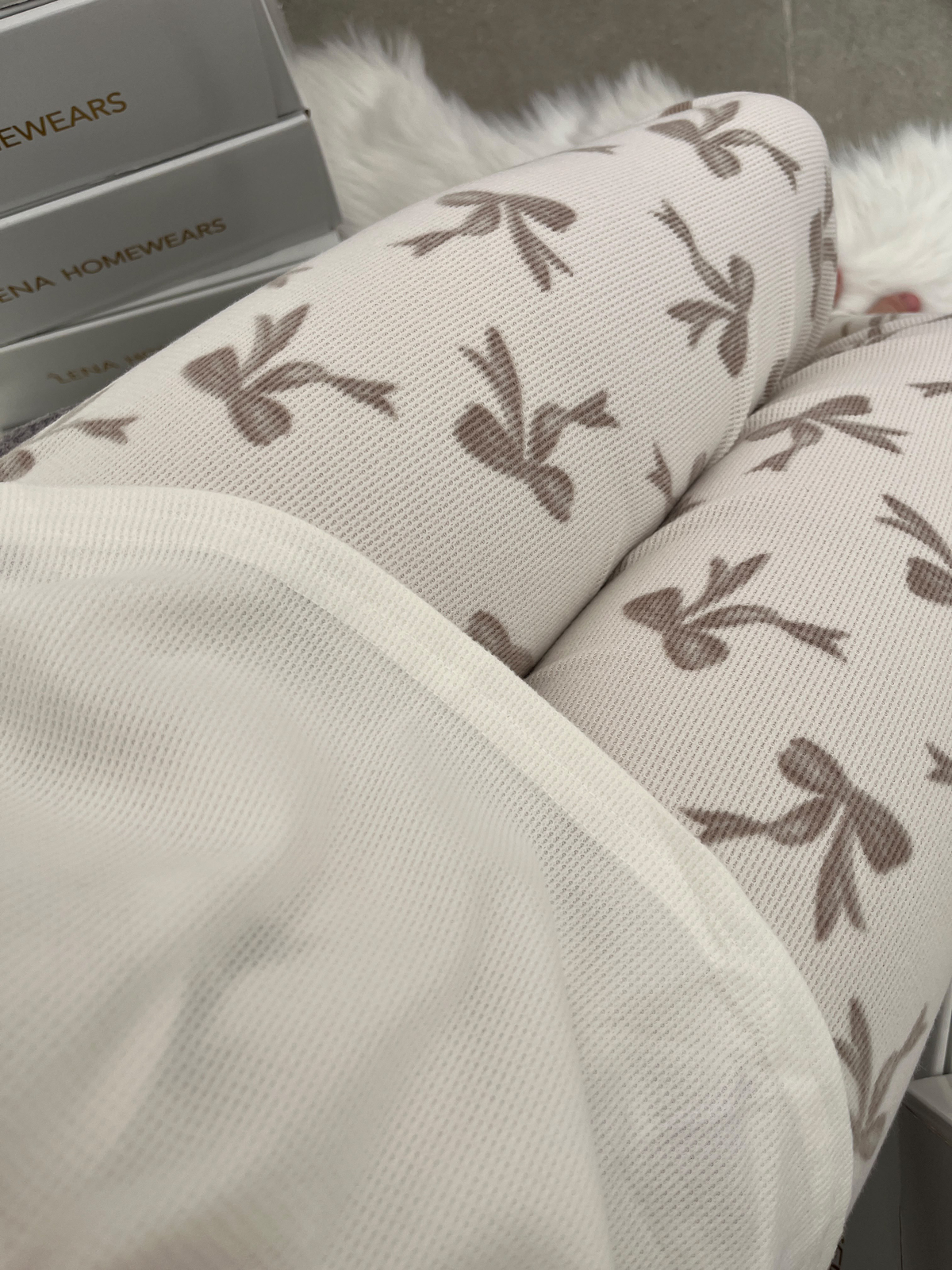 Ekru Kurdele Desenli Patlı Waffle Pijama Takımı