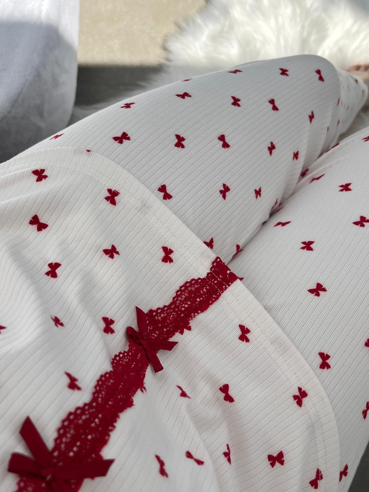 Fiyonklu Dantel Şeritli Dörtlü Pijama Seti