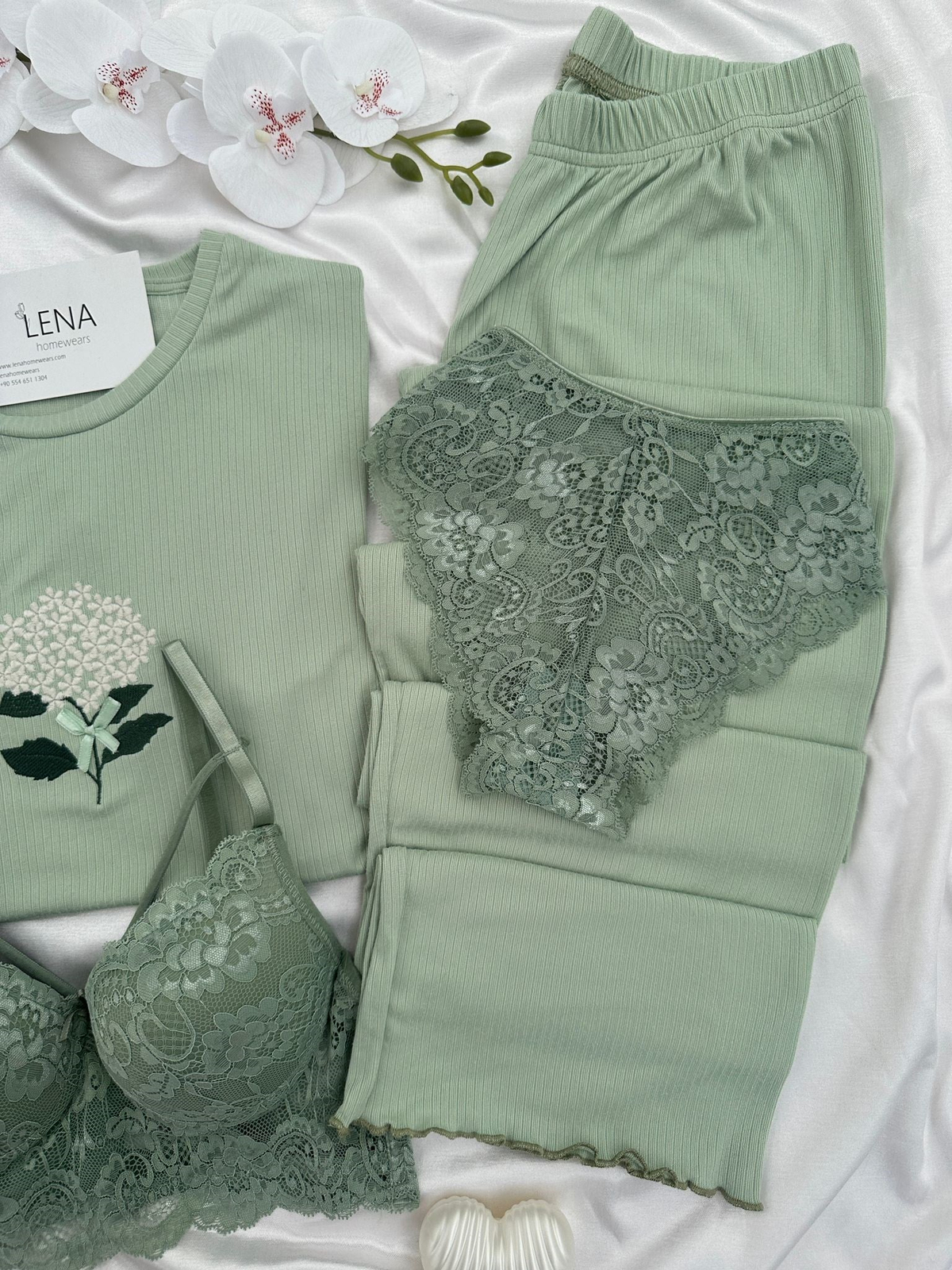 Kadın Çağla Nakışlı Kısa Kollu Dörtlü Pijama Takımı 
