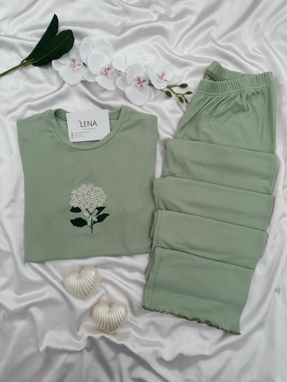 Kadın Çağla Nakışlı Kısa Kollu Oslo Pijama Takımı