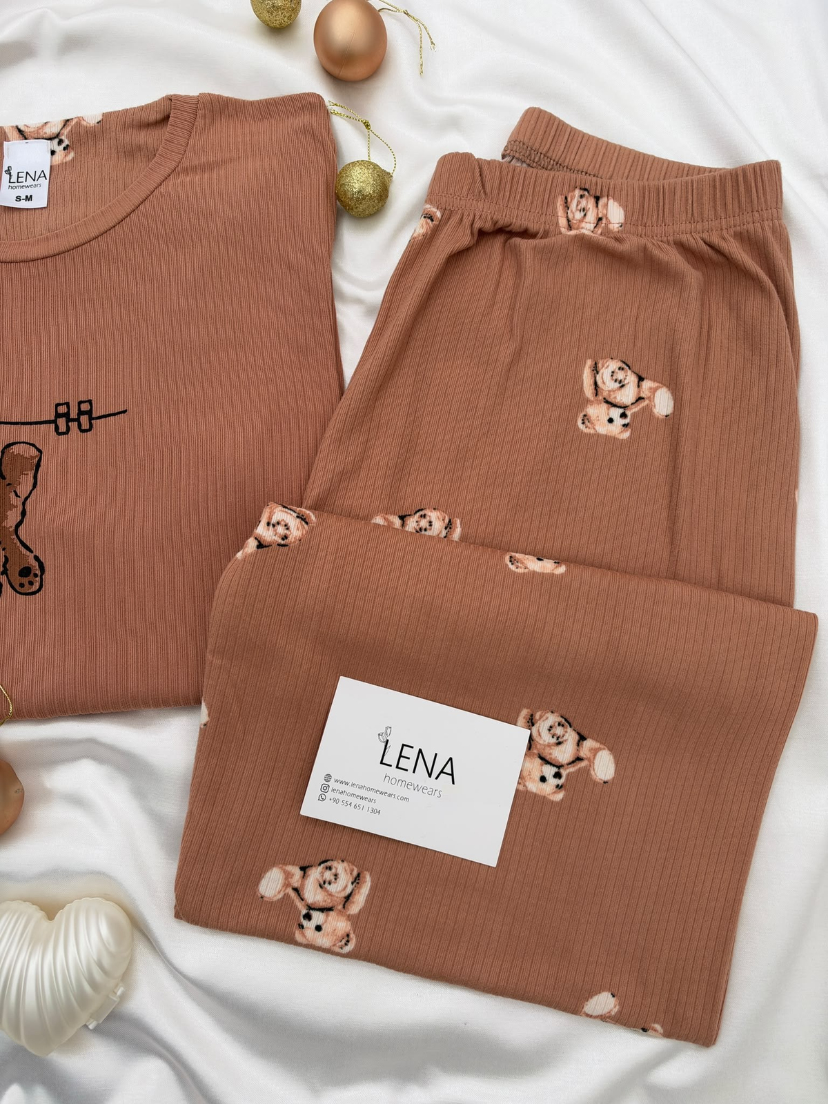 Kahve Ayıcık Desenli Bisiklet Yaka Pijama Takımı