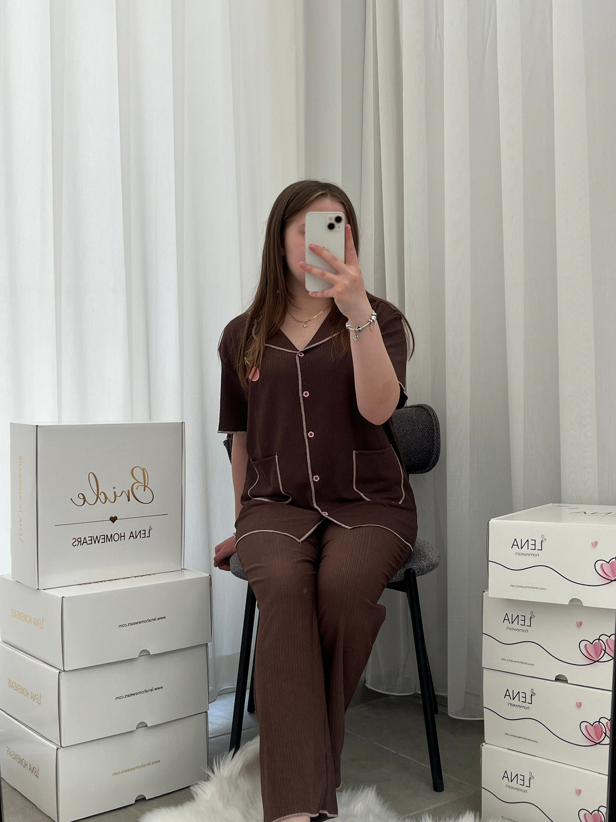Kahve Kiraz İşlemeli Bürümcük Pijama Takımı