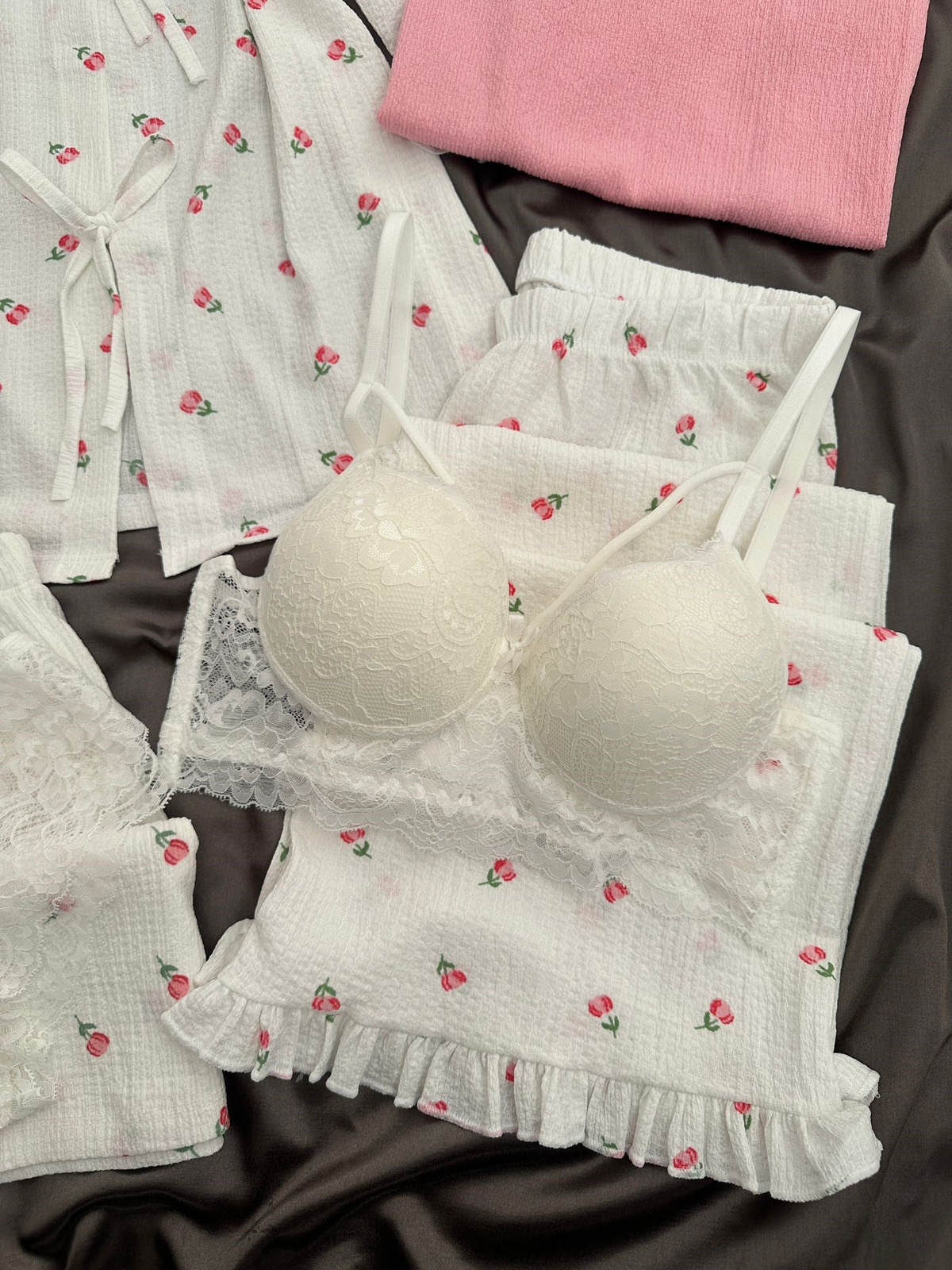 Laris Pembe Lale 6'lı Set