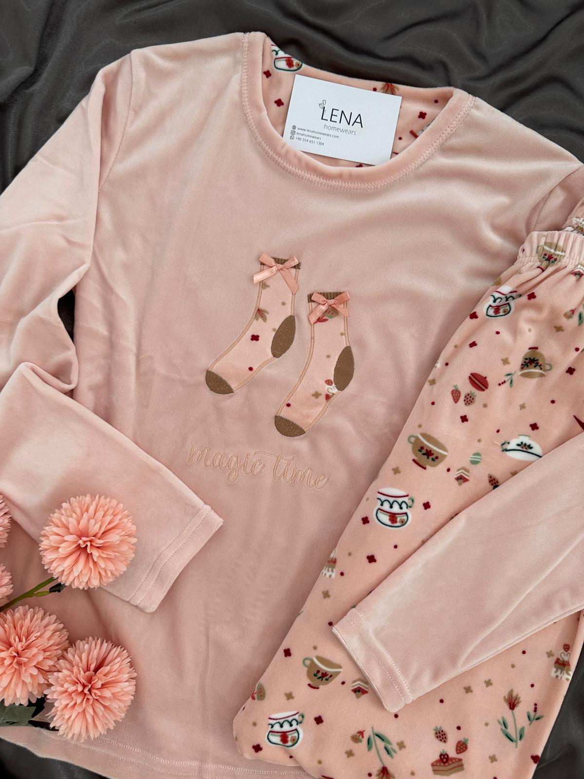 Magic Time Kadın Kadife Pijama Takımı