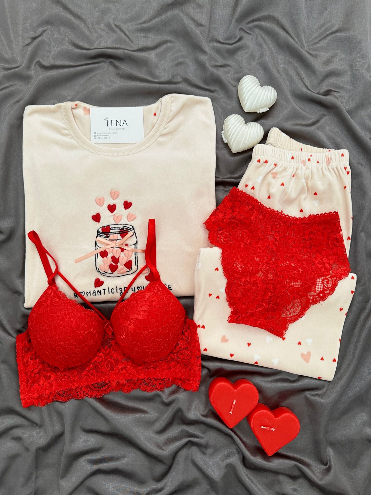 Pudra Kalp Desenli 4'lü Fransız Kadife Pijama Takımı