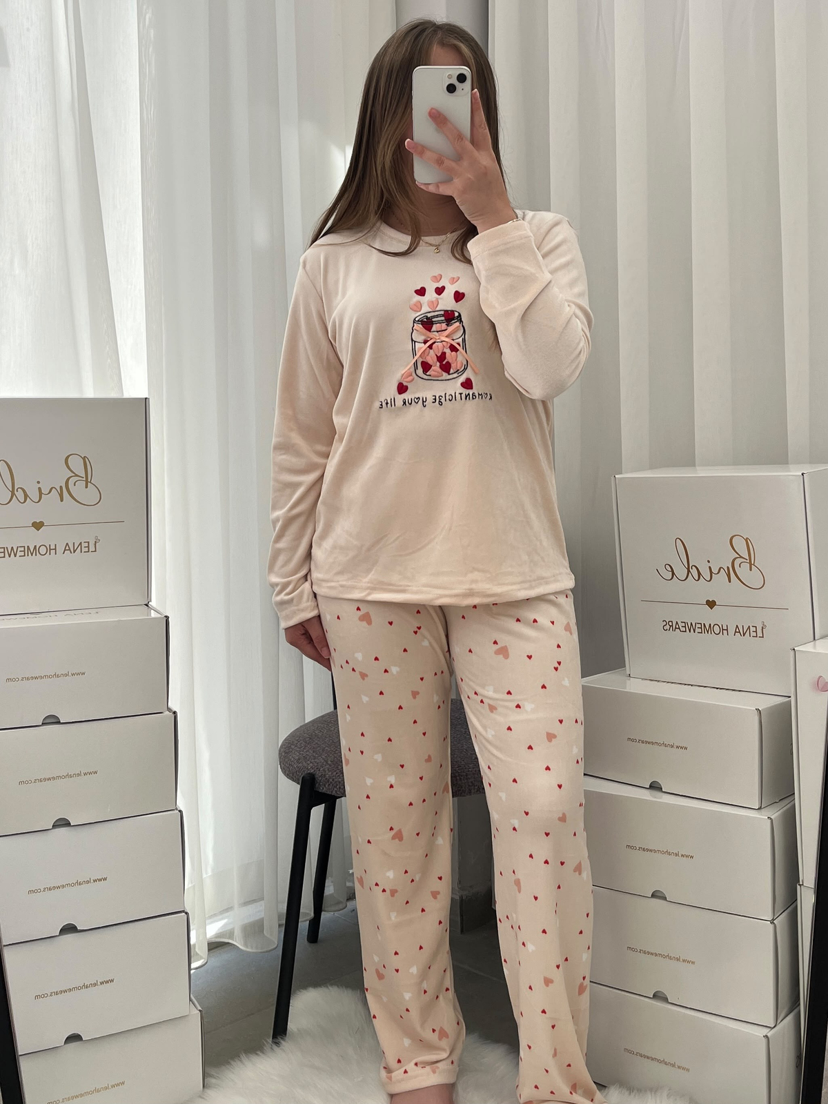 Pudra Kalp İşlemeli 4'lü Fransız Kadife Pijama Takımı