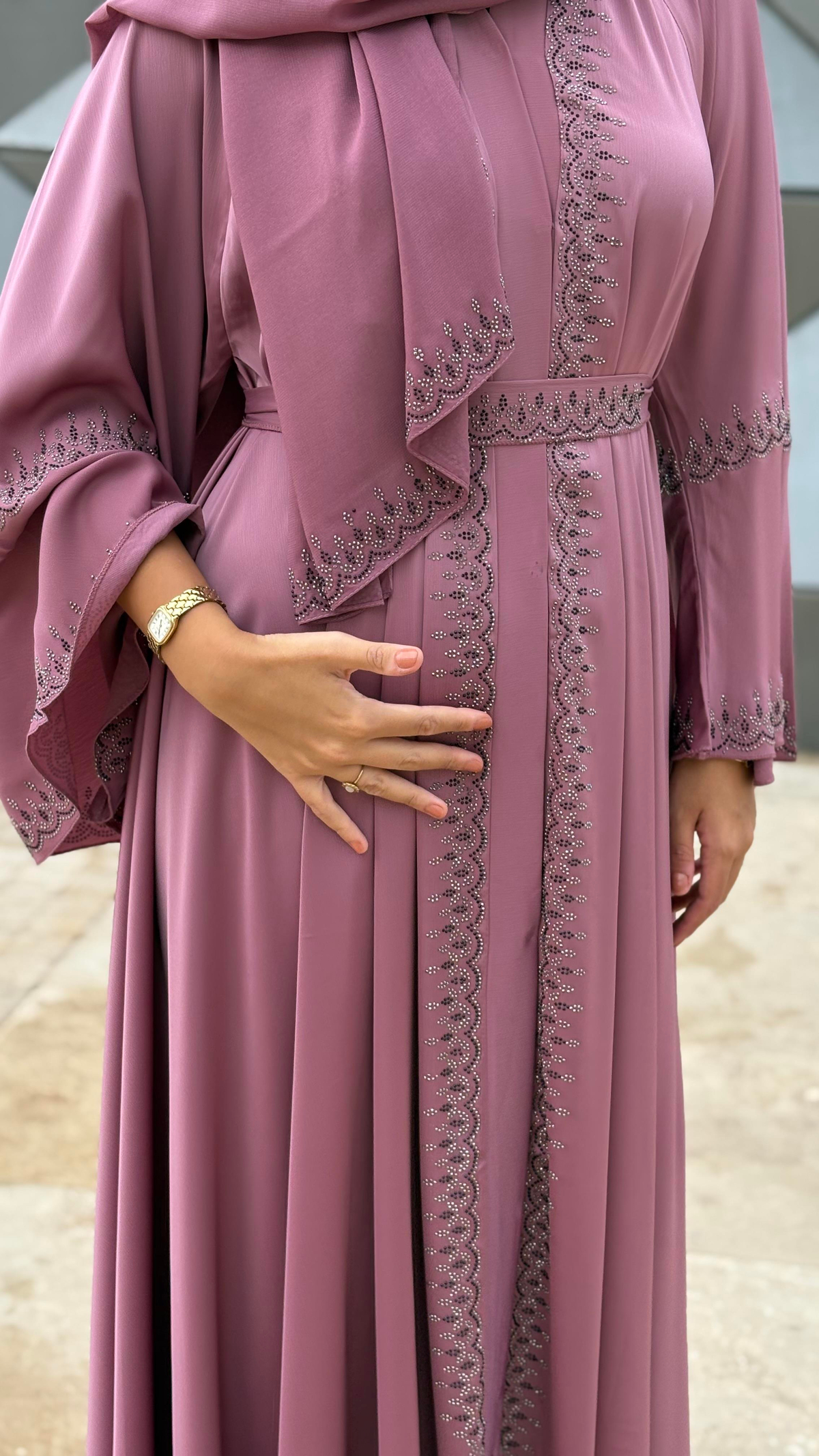 3 parça kemer ve şallı abaya