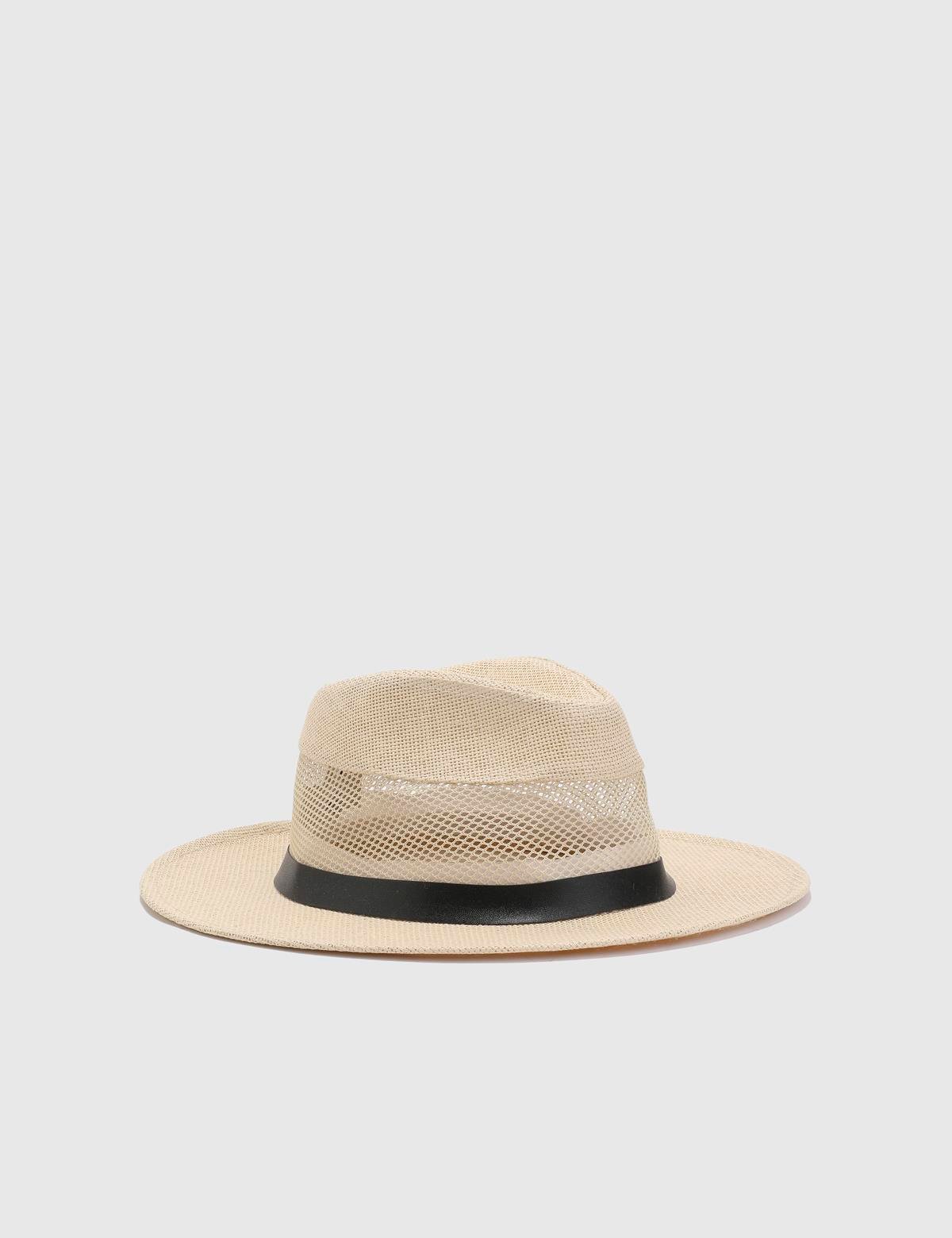 Arjen Beige Women's Hat