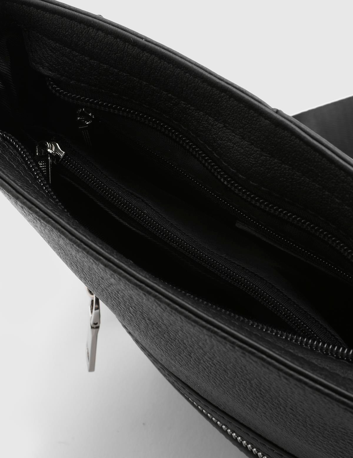 Max Black Leather Men's Shoulder Bag