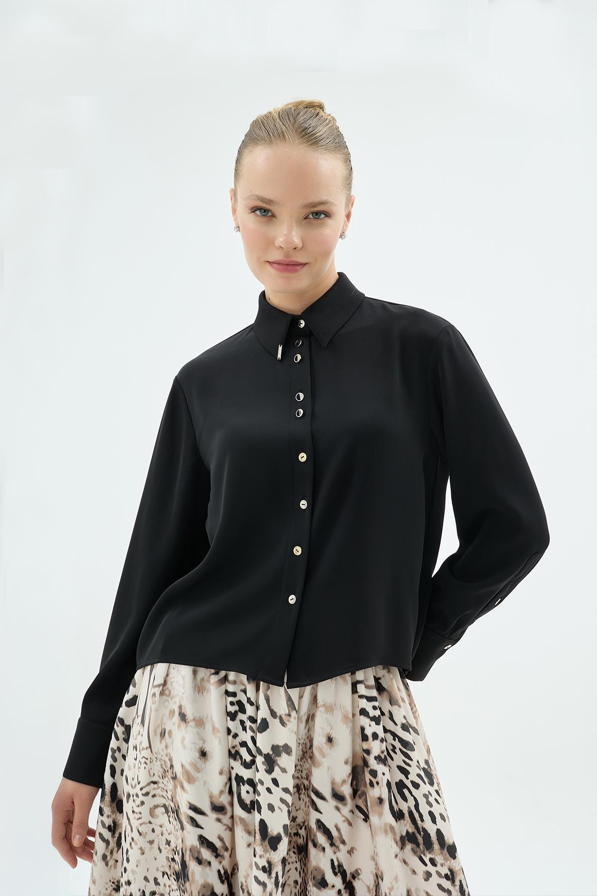 Niki Düğme Detaylı Gömlek Siyah