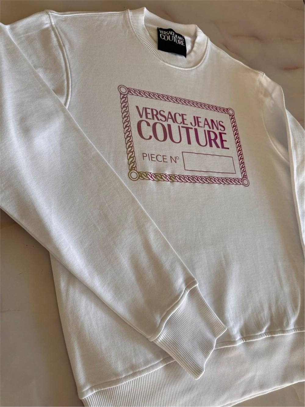 Beyaz sweatshirt