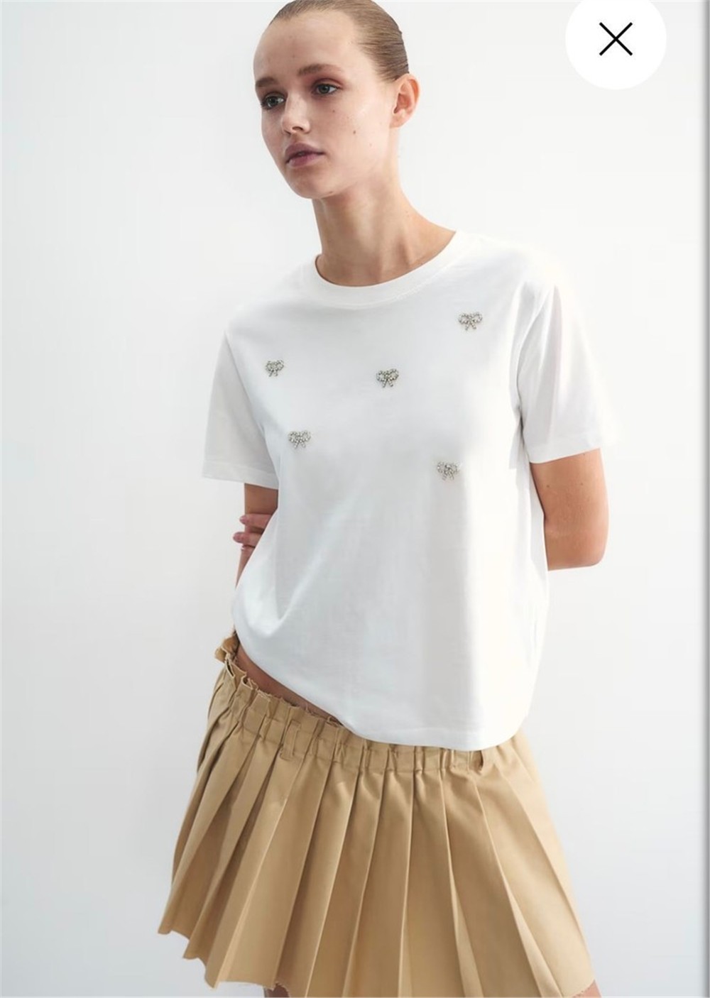 Taşlı T-Shirt 