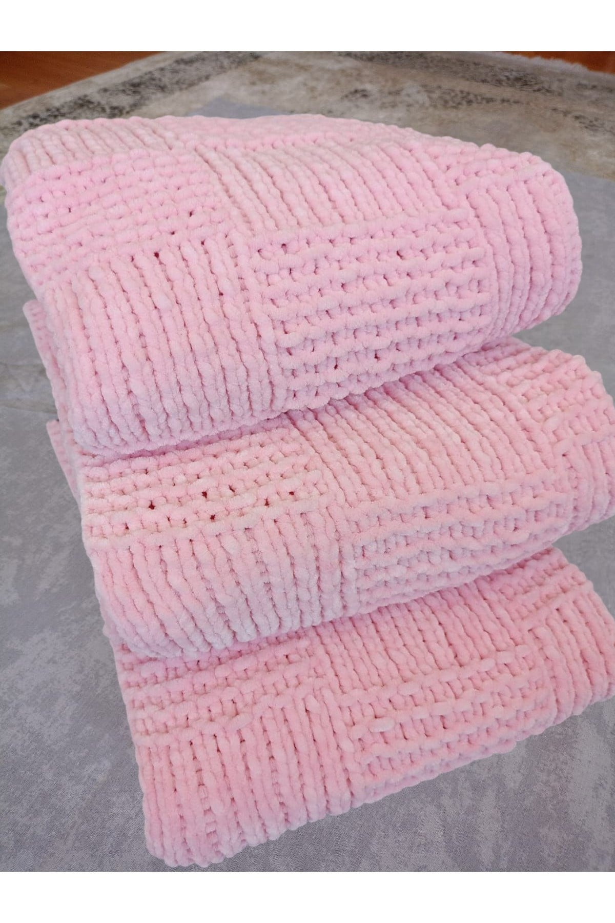Kadife el örgü pembe bebek battaniyesi & diz battaniyesi