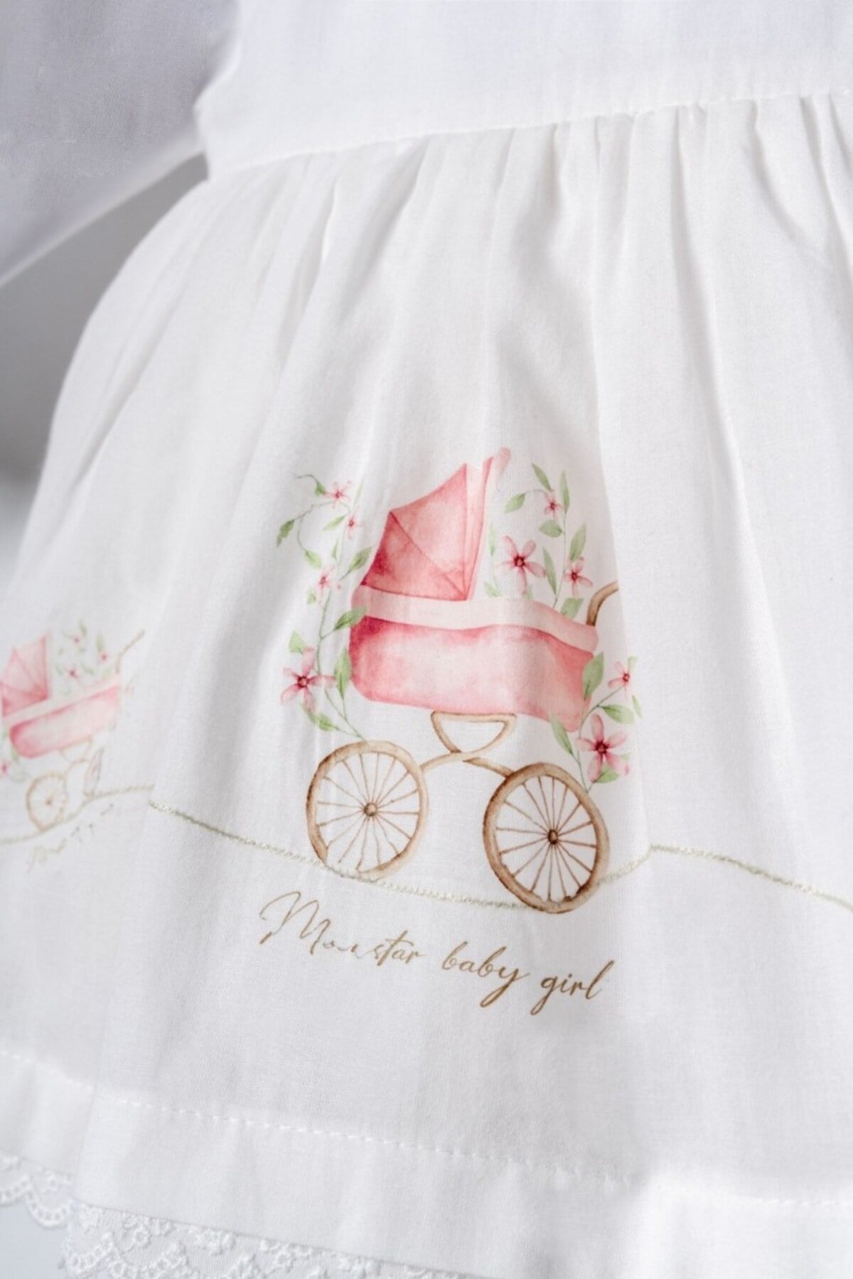 KIZ BEBEK DANTELLİ DESENLİ %100 PAMUK 5'Lİ PATİKLİ ELEGANT ELBİSE MEVLÜTLÜK ELBİSE TAKIM KUTULU