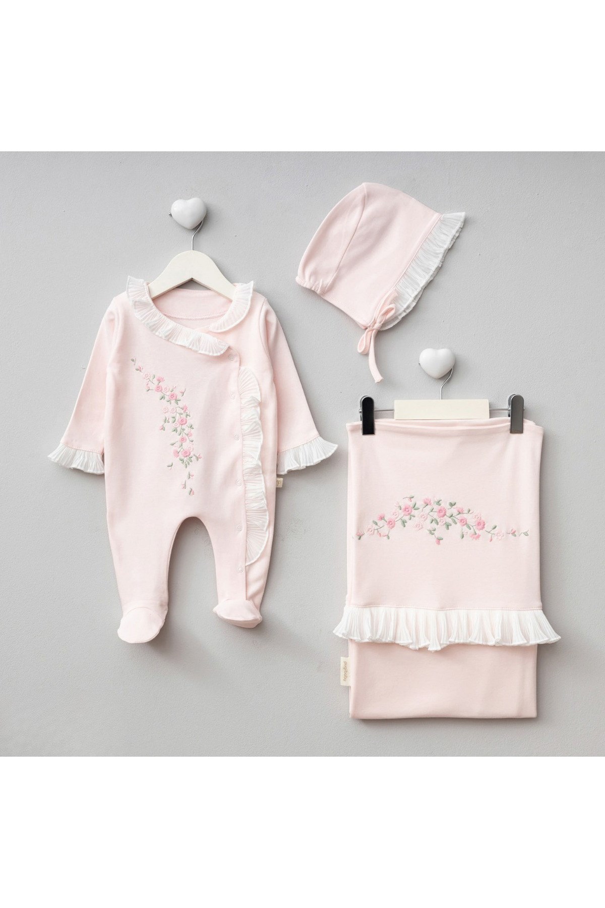 KIZ BEBEK PLİSELİ BATTANİYE TULUM 3'LÜ YENİDOĞAN HASTANE ÇIKIŞI TULUM SETİ