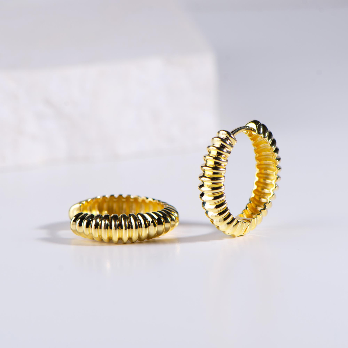 14 Ayar Altın Halka Küpe