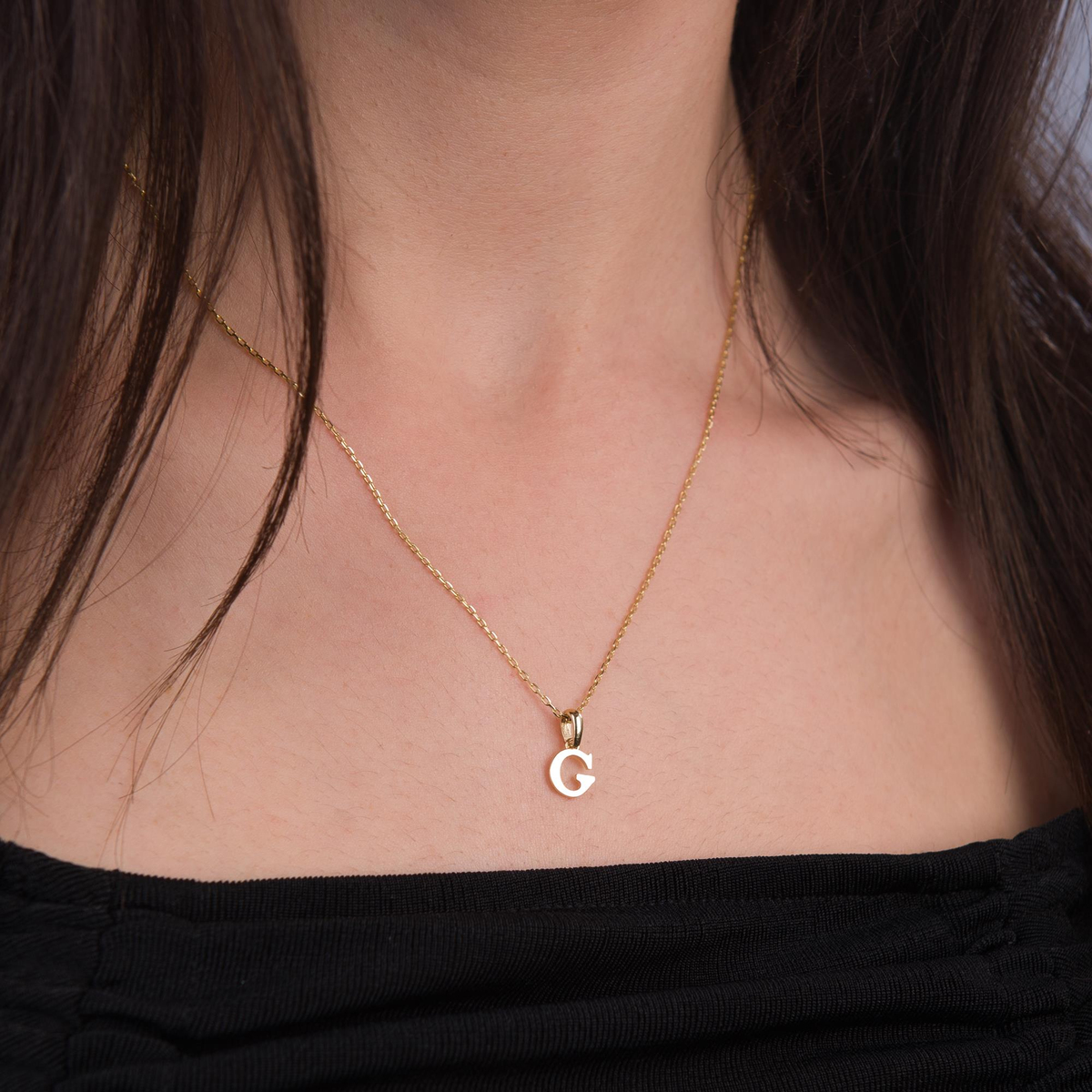 14 Ayar Altın G Harfi Kolye