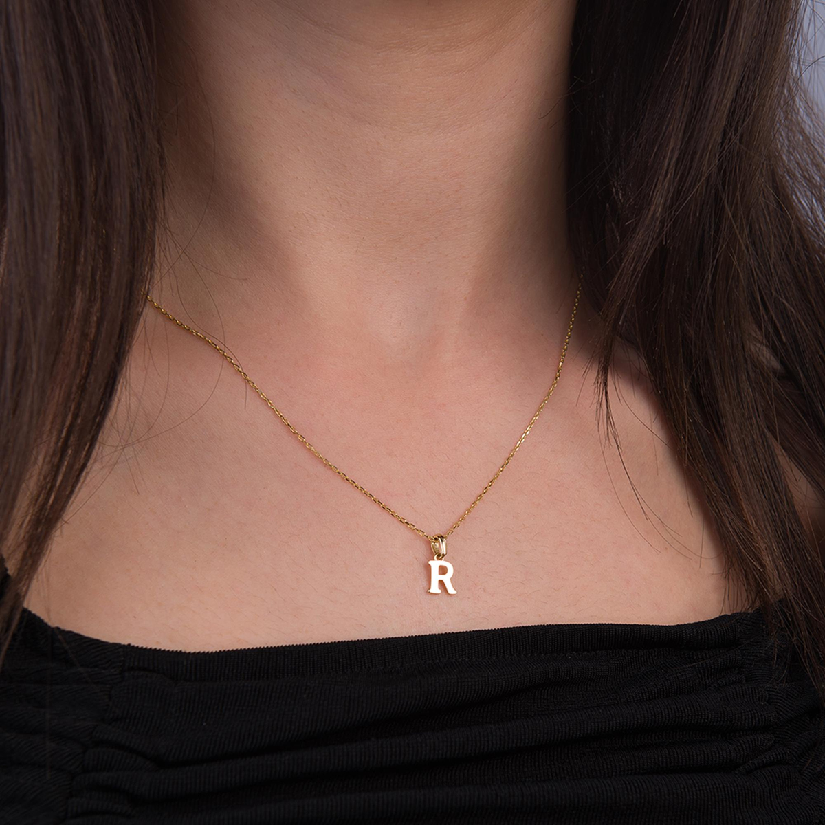 14 Ayar Altın R Harfi Kolye