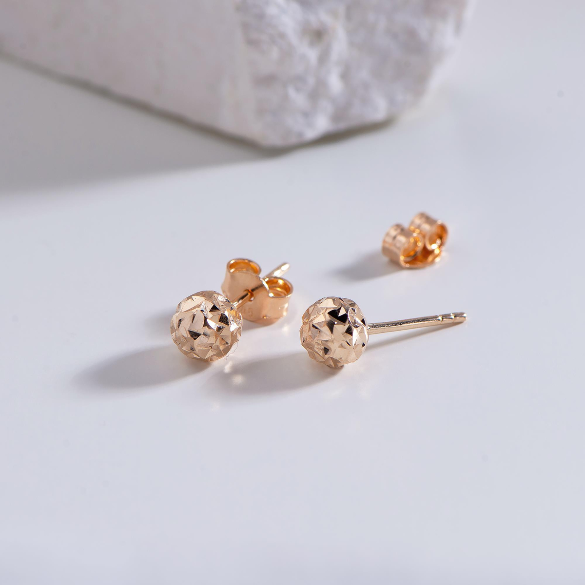 14 Ayar 6 mm Altın Top Küpe