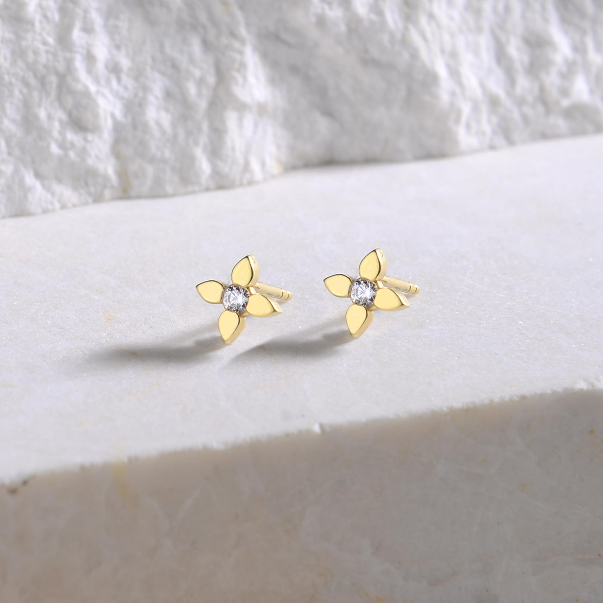 14 Ayar Altın Küpe