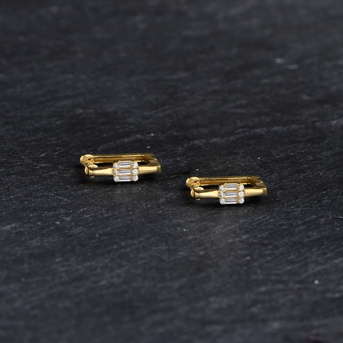 14 Ayar Altın Küpe