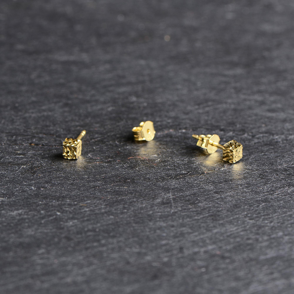 14 Ayar Altın Küpe