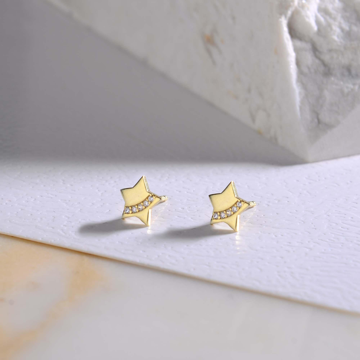 14 Ayar Altın Küpe