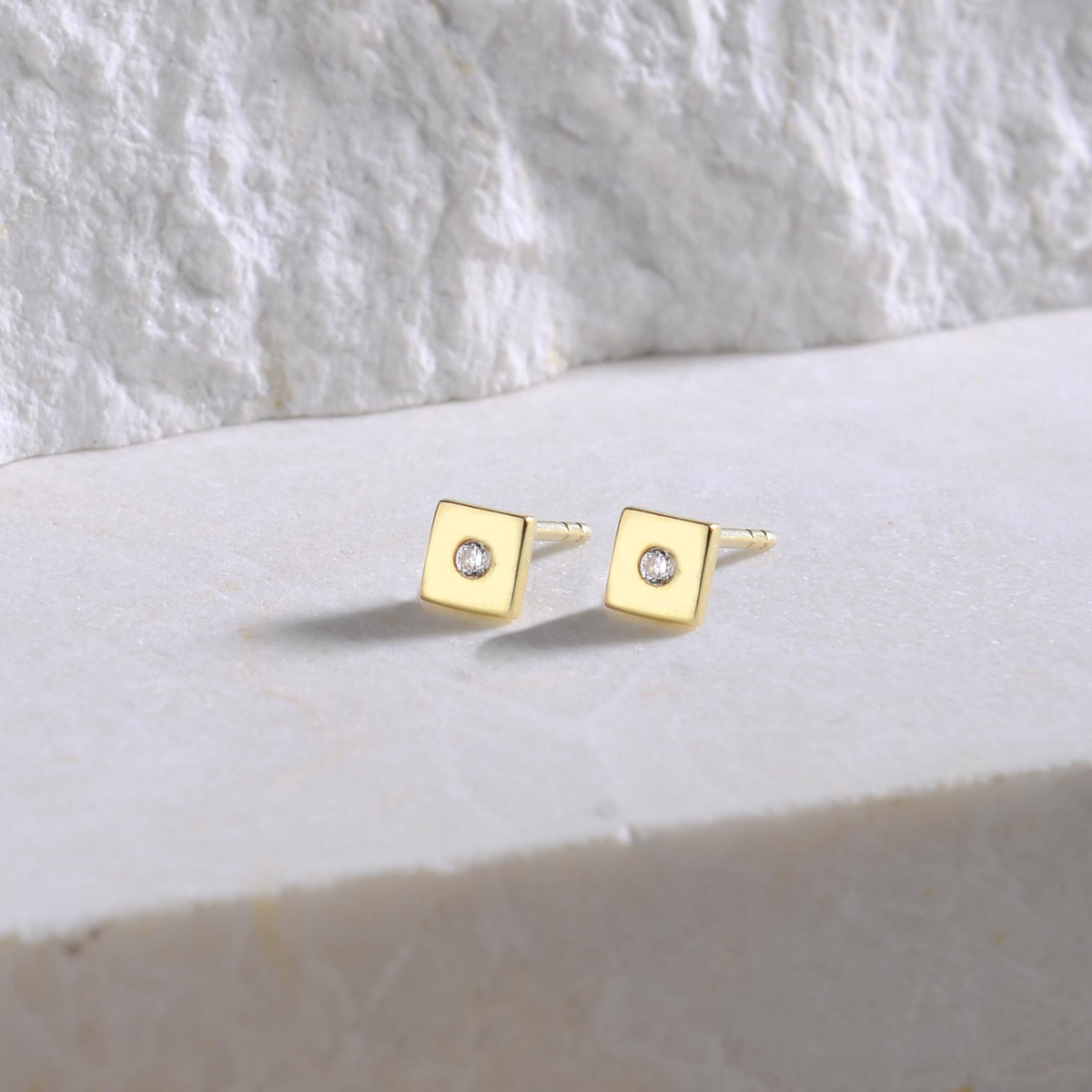 14 Ayar Altın Küpe