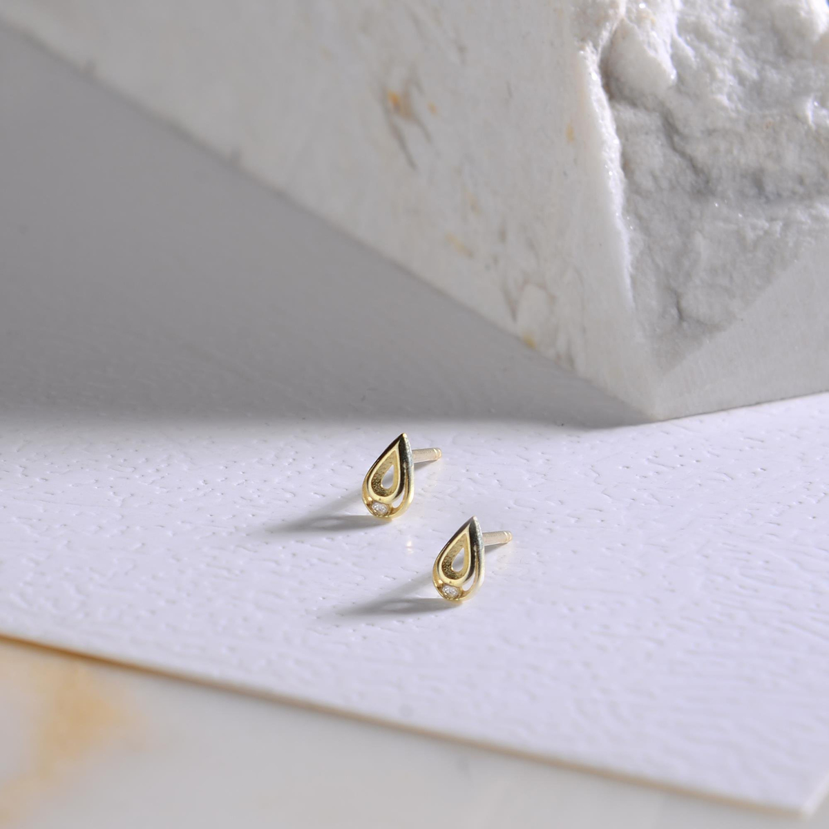 14 Ayar Altın Küpe