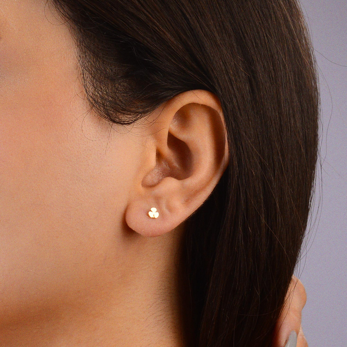 14 Ayar Altın Minik Yonca Küpe