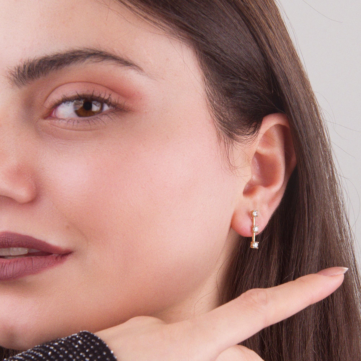 14 Ayar Altın Taşlı Küpe