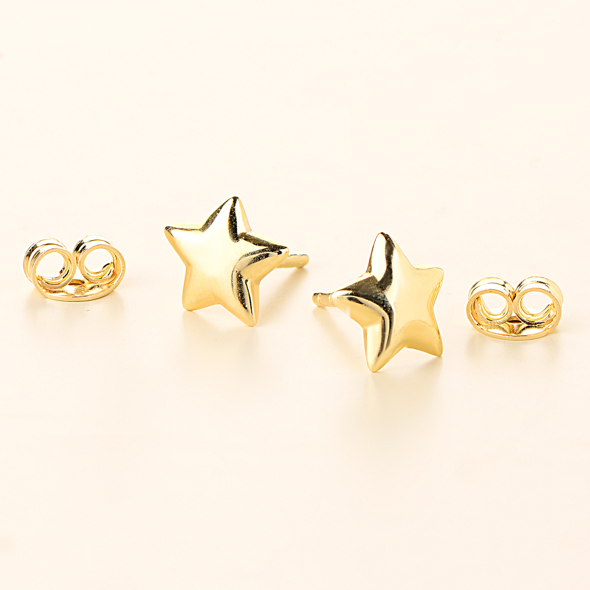 14 Ayar Altın Yıldız Küpe