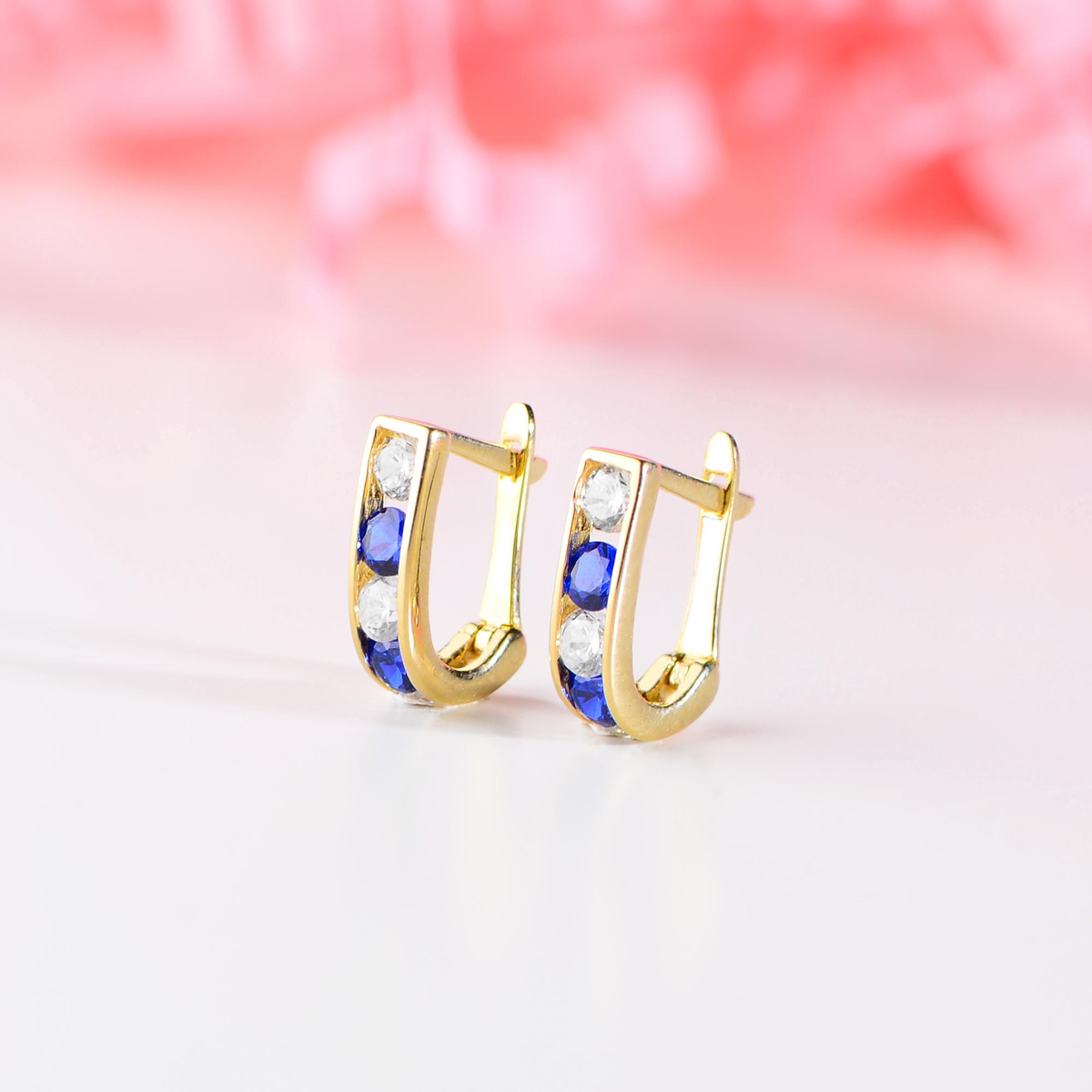 8 Ayar Altın Taşlı Çocuk Küpesi