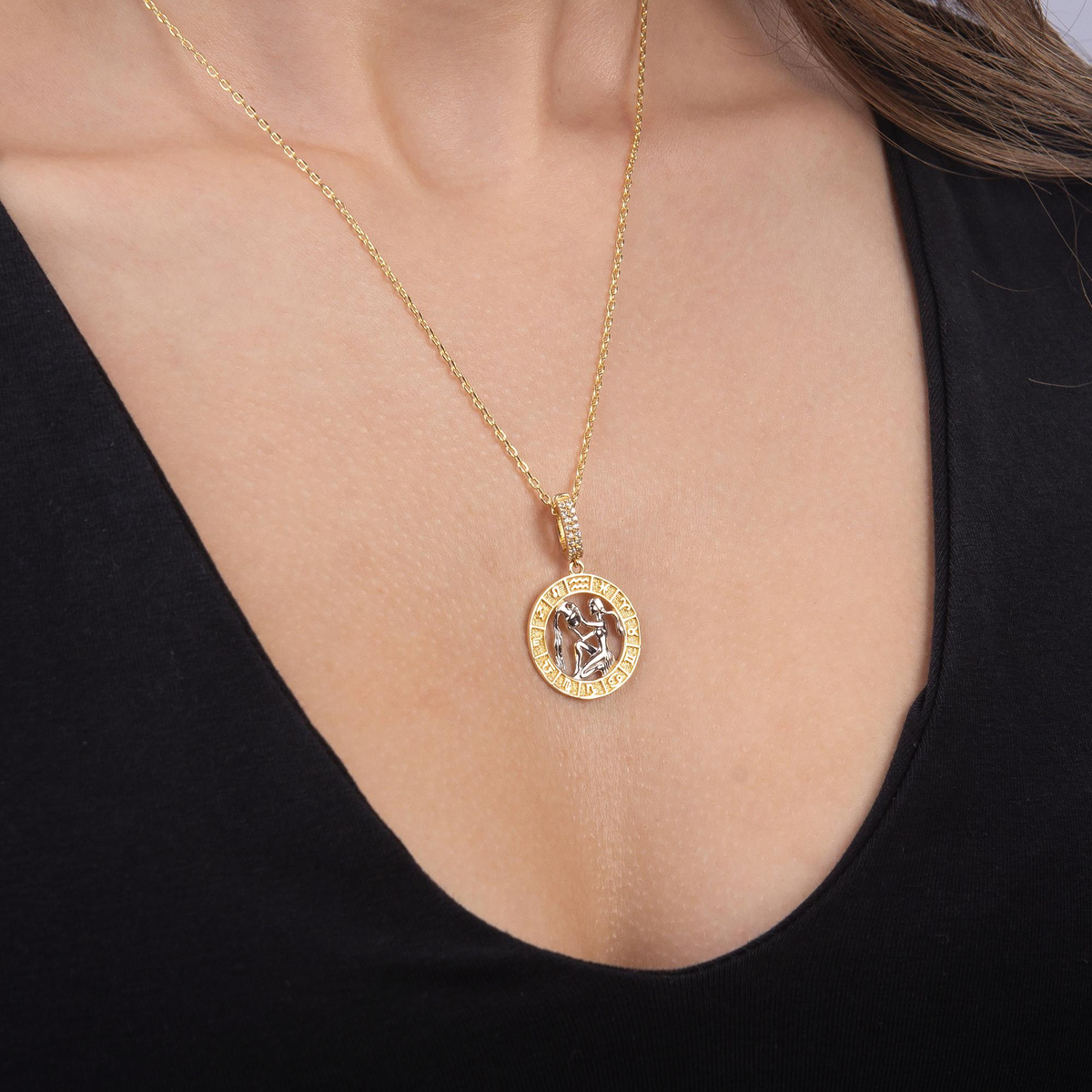 Kova Burç Altın Charm