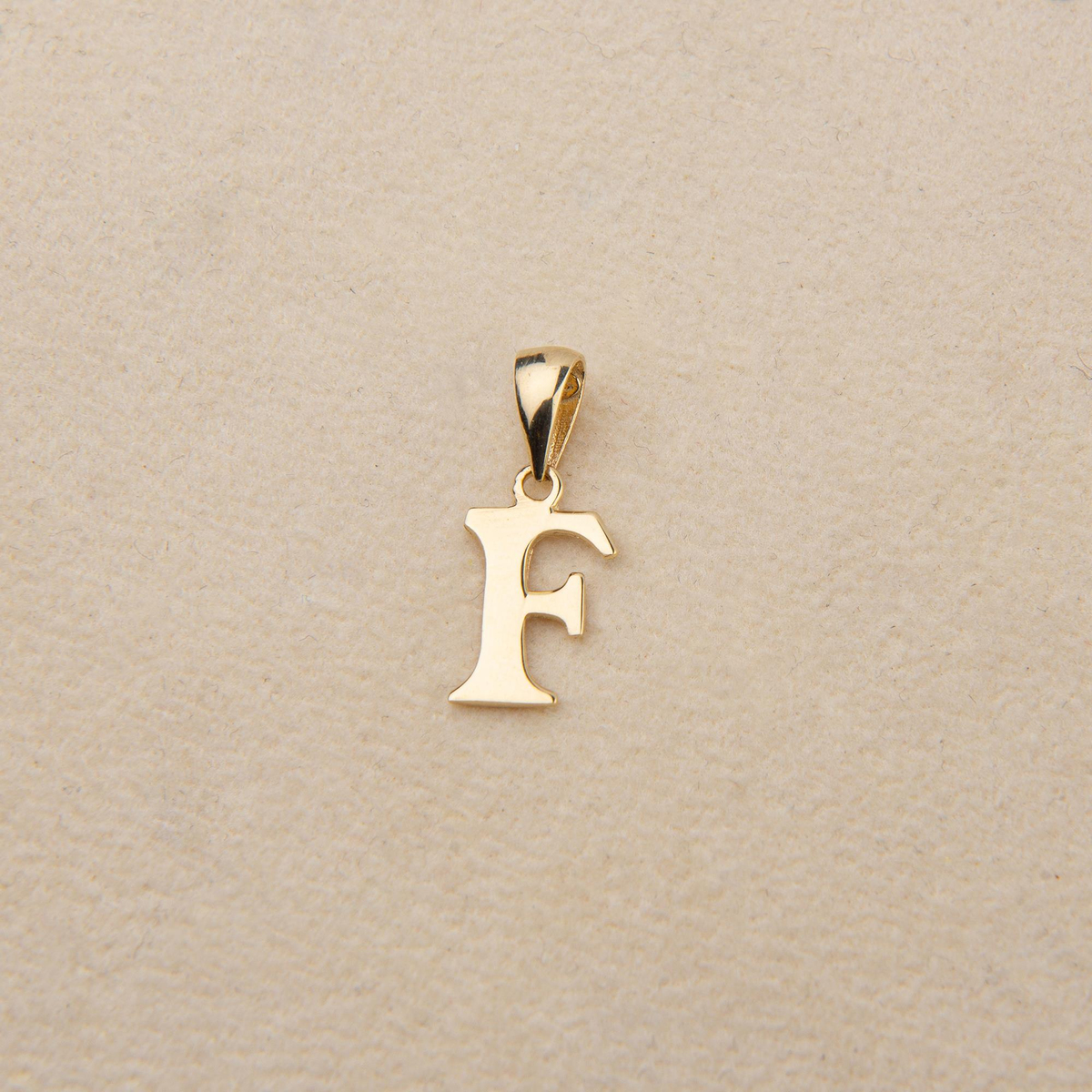 14 Ayar Altın F Harfi Kolye Ucu